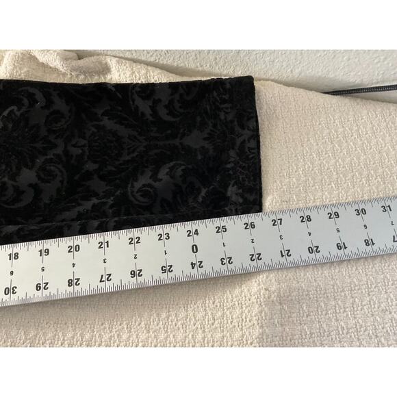 Roz &‎ Ali Women's Capri 1X Black Gray Velour Pants Floral Pattern - Picture 6 of 11